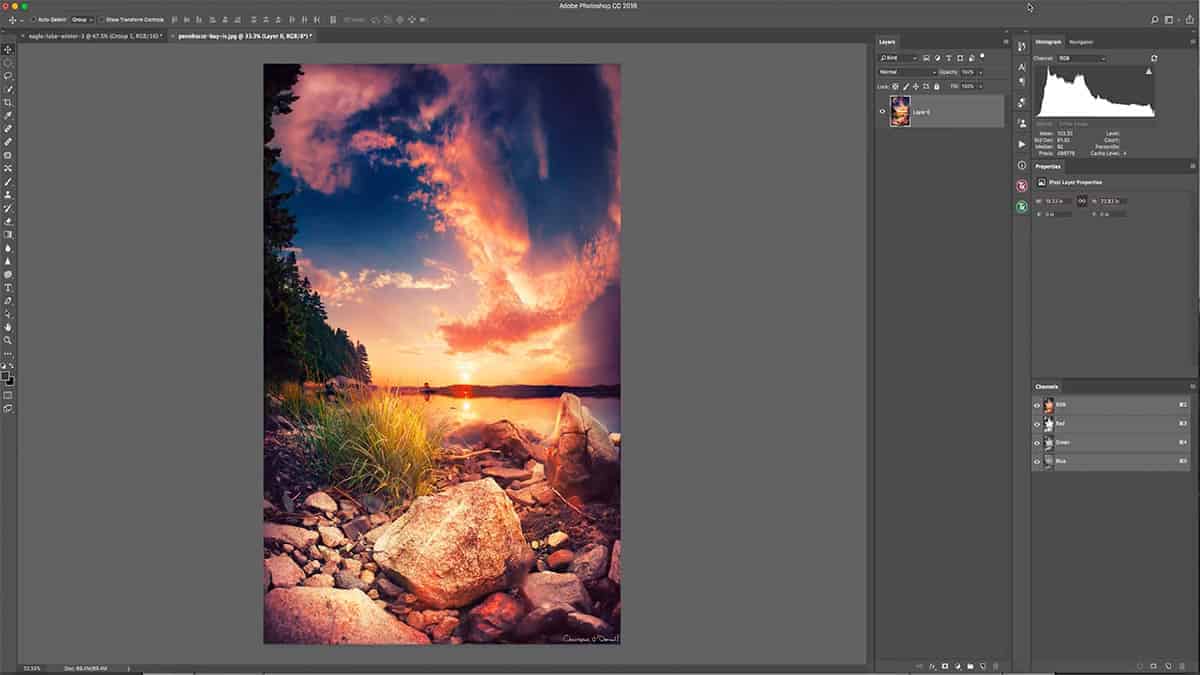 Adding a sun glow with a luminosity mask in Photoshop
